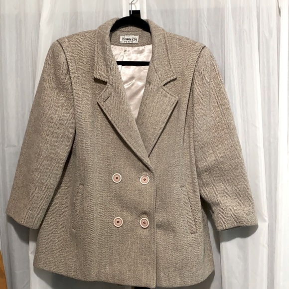 Blazer - Picture 5 of 15